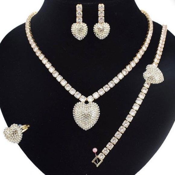 Jewelry - 4 piece set